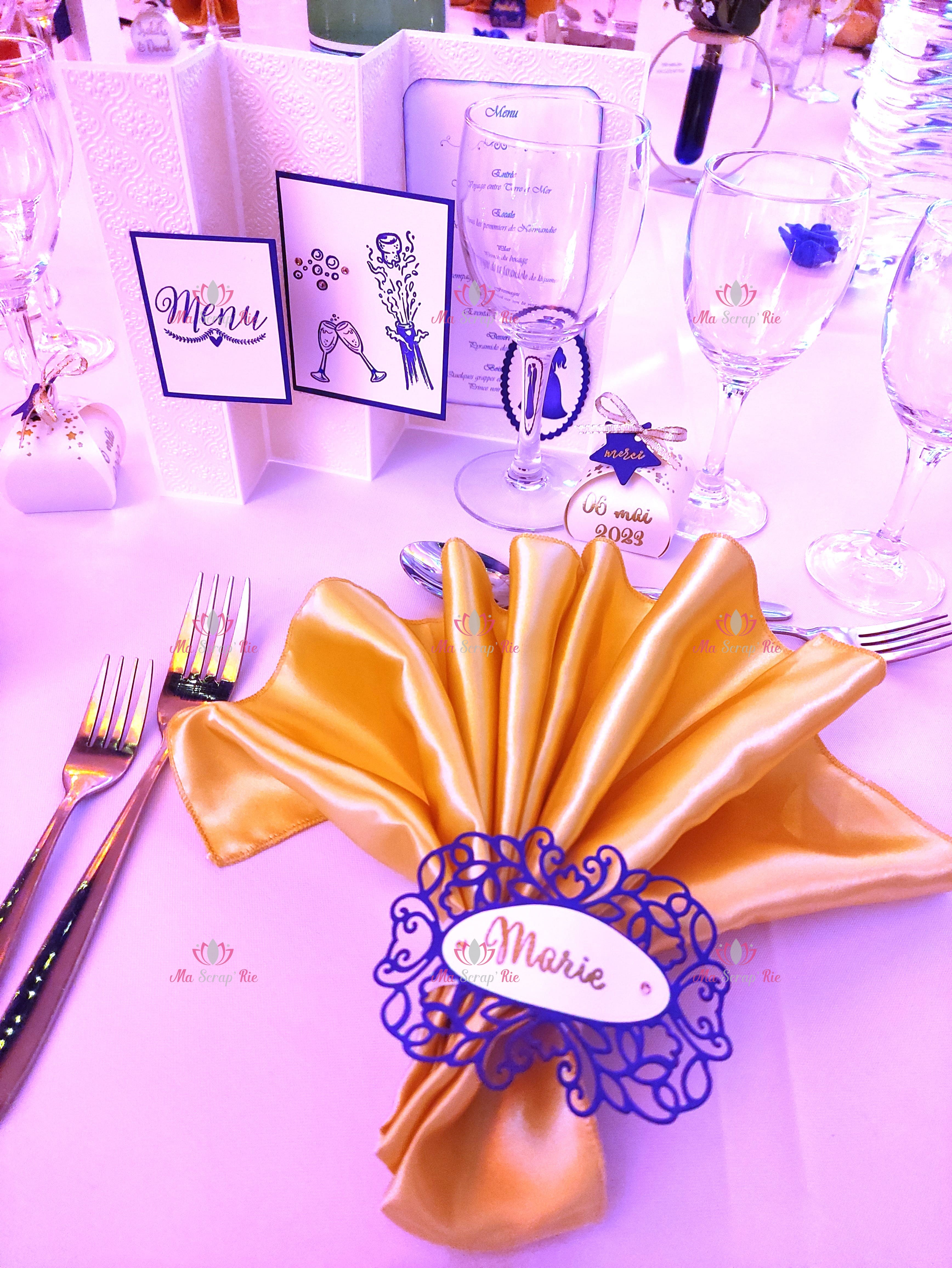 mariage, mille et une nuits, amour, conte de fée, faire parts, invitations, vin d'honneur, marque-places, boites, dragées, menus, dentelle, or, plaque, bienvenue, table, livre d'or, messages, émotions, coussin, alliances, palais, enveloppes, cadeaux, offrir, lumière, illumination